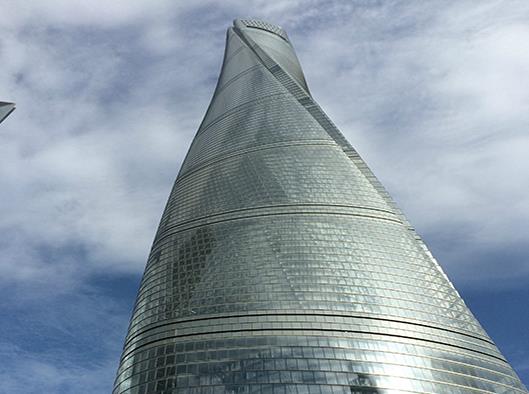 世界八大扭曲建筑排名,卡延塔像一位舞者,旋轉(zhuǎn)大廈被稱作時光寓所