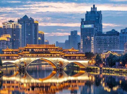 2021年居民儲蓄排行榜,北京居民儲蓄高,上海是外貿最發達的城市