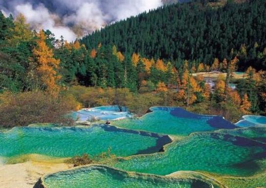 中國面積最大十大省份,新疆地處亞歐大陸腹地、西藏是世界屋脊