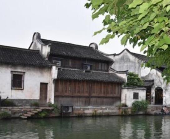 中國十大著名古鎮(zhèn)排行榜,周莊古鎮(zhèn)、同里古鎮(zhèn)文化底蘊深厚