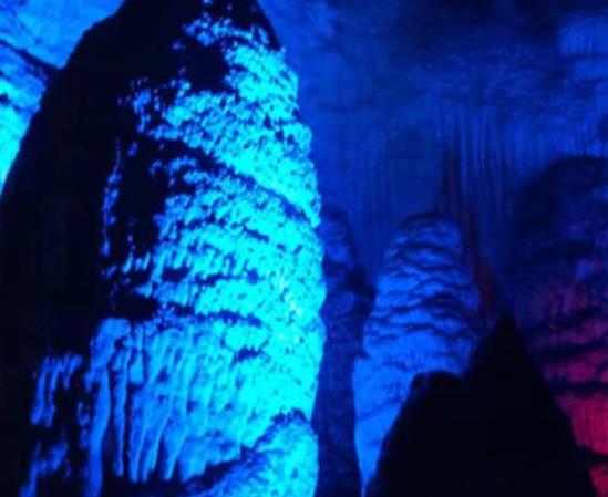 十大重慶旅游必去景點,酉陽桃花源旅游景區(qū)、長江三峽風景名勝區(qū)風景優(yōu)美