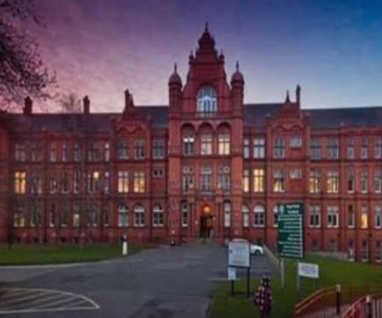 2022英國大學QS排名,牛津大學影響力很大、劍橋大學享譽全球