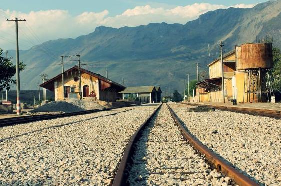 云南省紅河市十大旅游景點排行榜 紅河有什么好玩的地方