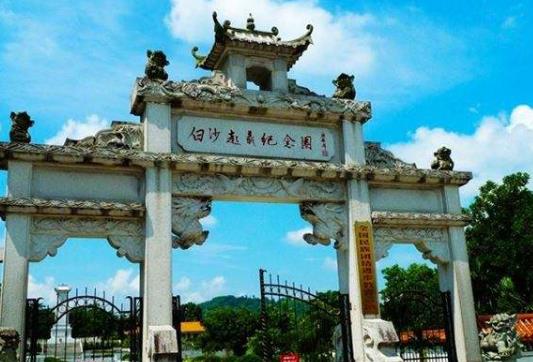 海南省瓊中市七大旅游景點排行榜 瓊中有什么好玩的地方