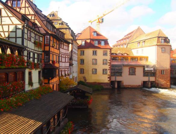 法國阿爾薩斯大區十大旅游景點排行榜 好玩的地方推薦