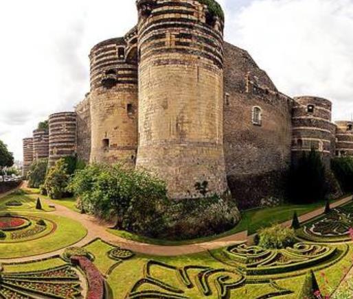 法國盧瓦爾大區(qū)十大旅游景點排行榜 好玩的地方推薦