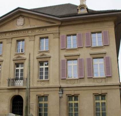 瑞士汝拉州三大旅游排行 德萊蒙是歷史上著名的小鎮