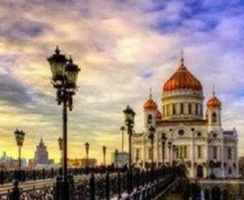 俄羅斯圣彼得堡十大旅游排行 喀山大教堂具有典型的當時帝國風格的特征