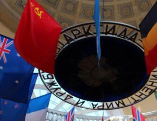 俄羅斯圣彼得堡十大旅游排行 喀山大教堂具有典型的當時帝國風格的特征