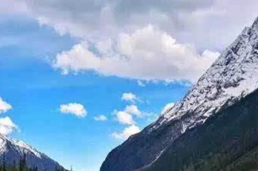 俄羅斯克里米亞八大旅游排行 里瓦幾亞宮為新文藝復興建筑風格