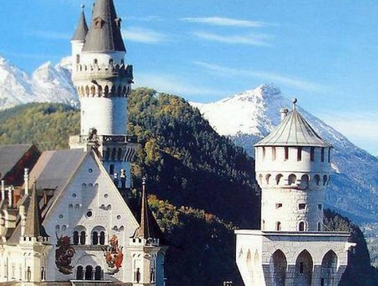 荷蘭林堡省十大旅游排行 法肯堡多年來一直是遠近聞名的旅游城鎮