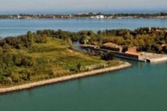 各國的十大秘境旅游排行 赫德島火山是澳大利亞的海外領地之一