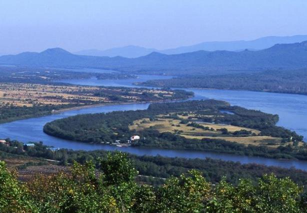 全國十大免費(fèi)旅游景點(diǎn)排行 湖南鳳凰古城為典型的少數(shù)民族聚居區(qū)