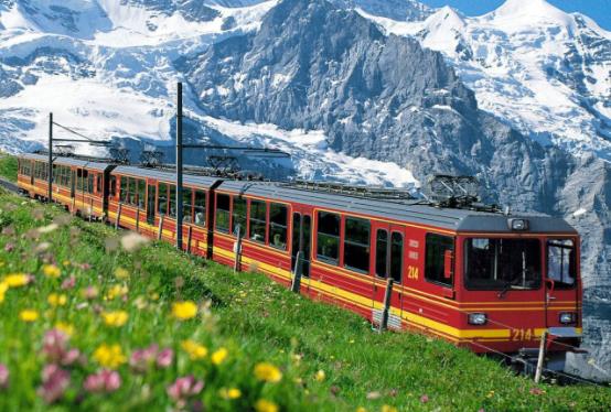 歐洲十大絕美小鎮旅游景點排行 五漁村是五個依山傍海的小村莊