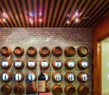 世界十大老式博物館旅游排行 老式服裝收藏館收藏了19世紀的服裝