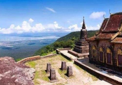 亞洲最具潛力十大景點旅游景點排行 塔納托拉加有著獨特的房屋居