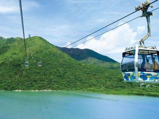 去香港十個不可不去的地方旅游排行 半島酒店是歷史最悠久的的酒店