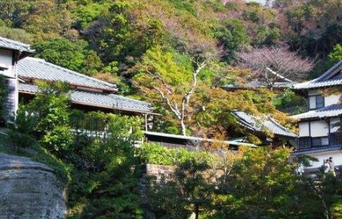 亞洲最具潛力十大景點旅游景點排行 塔納托拉加有著獨特的房屋居