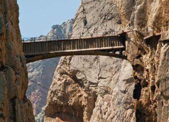 全球十大恐怖懸崖步道旅游景點(diǎn)排行 國(guó)王步道吸引了徒步者和冒險(xiǎn)家