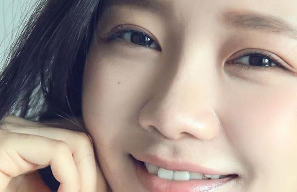 日本AV女優(yōu)排行 Max-a以蘿莉路線的小可愛出道