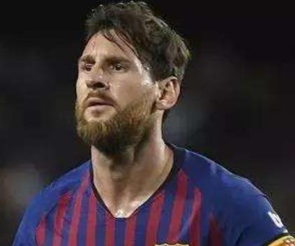 世界十大最有錢足球運動員排行 蘭帕德主要工資是切爾西球場踢球得到的薪水