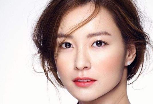 豆瓣評(píng)2019十大人氣外國女演員排行 蓋爾·加朵有一對(duì)美麗大長(zhǎng)腿