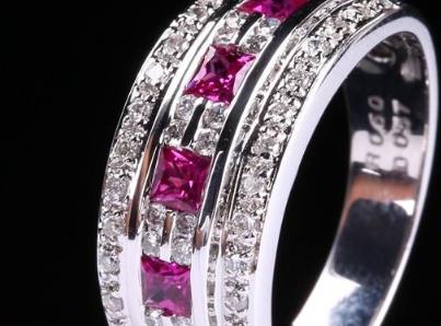 全球五大最昂貴奢侈品排行 鉆石骷髏頭以真人骷髏為“模具