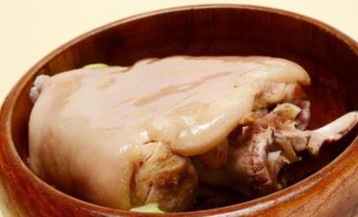 江蘇鎮江特色小吃排行榜 蟹黃湯包相傳已有二百多年的歷史