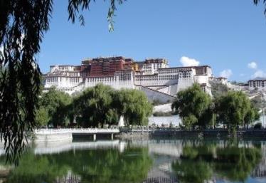 世界上最愛喝酒的國家排行榜 英國人愛喝酒每到傍晚無論男女人手一杯