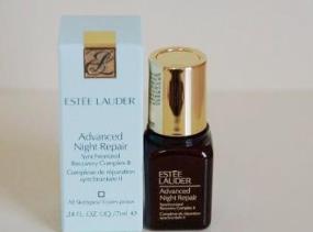 新加坡必買化妝品 Bio-essence噴霧是新加坡本土的護膚品牌