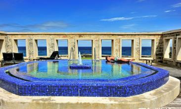 世界超級工程 地球圈2號建立一個供地球人自娛自樂的地方