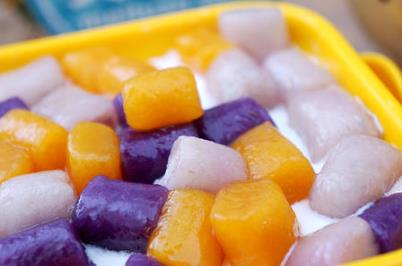 芋圓甜品品牌十大排行榜 鮮芋仙堅(jiān)持以純手感遵循傳統(tǒng)工法