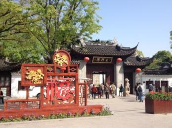 五一十大景點 上海迪士尼樂園是中國內地首座迪士尼主題樂園