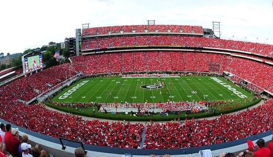 世界上最大的15座體育場排行榜 五一體育場可容15萬人