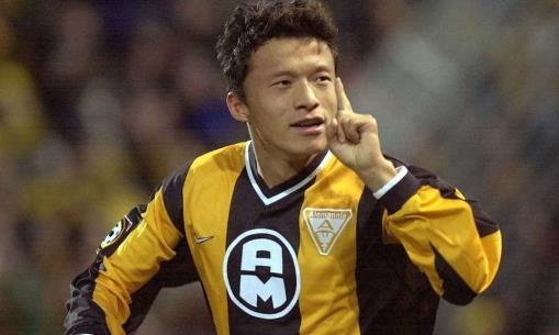 中國足球十大留洋男球員排行榜 楊晨第一無爭議