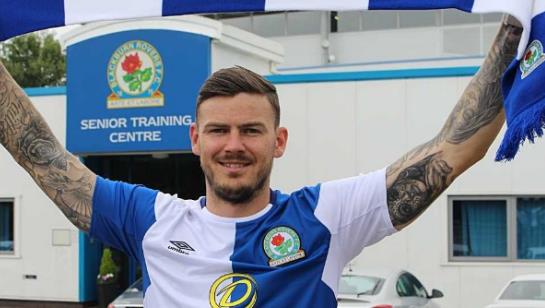 獲英超冠軍的六大俱樂(lè)部排行榜 曼聯(lián)13冠力克藍(lán)軍槍手居第一