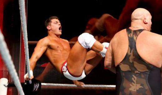 WWE的10個最被低估的選手排行榜 羅曼、韋德·巴雷特竟在列