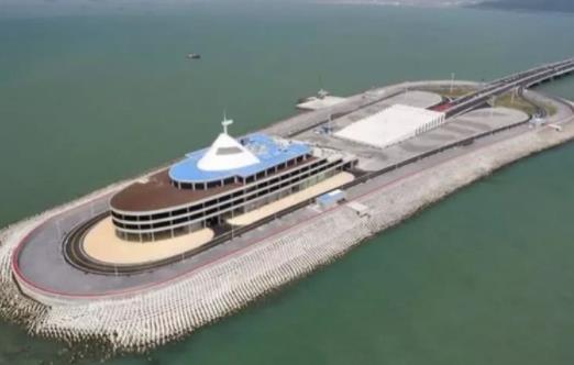 世界上最長的海橋 港珠澳大橋五十五公里
