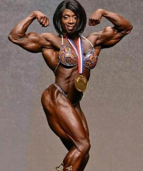 世界最強壯5位肌肉猛女 韓國著名健身教練池妍玉蘿莉臉走紅