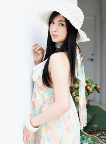 來中國瘋狂撈金的10大日本AV女優(yōu) 童顏巨乳蒼井空在中國人氣最高