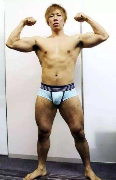 日本10大著名AV男優神技 黃金手指加藤鷹曾與8000名AV女優床戰