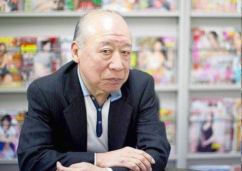 日本10大著名AV男優神技 黃金手指加藤鷹曾與8000名AV女優床戰