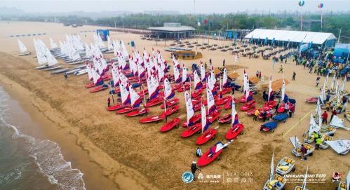 到遠洋蔚藍海岸和國家隊一起玩海,揚帆啟航的感覺酷斃了!