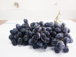 黑提的種植技術-食用黑提的注意事項