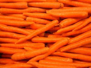 胡蘿卜生吃還是熟吃好?胡蘿卜怎么吃最有營養(yǎng)