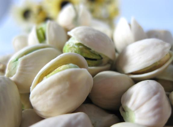 孕婦能吃開心果嗎?孕婦能多吃開心果嗎?開心果的營養(yǎng)價值