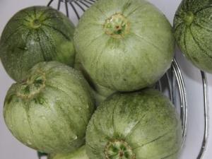 吃香瓜好嗎?香瓜的營養價值、功效與作用