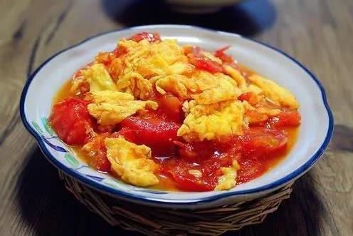 雞蛋煮太熟營(yíng)養(yǎng)會(huì)損失掉?溏心蛋和全熟雞蛋哪種營(yíng)養(yǎng)更好?