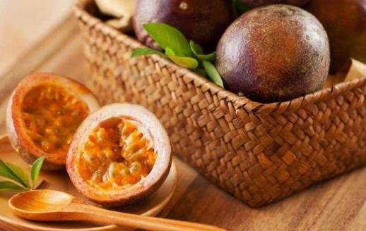 百香果有哪些藥用價值?吃百香果有哪些好處?