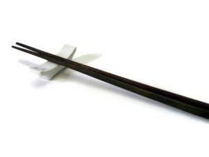 如何挑選筷子？怎樣保養(yǎng)筷子？